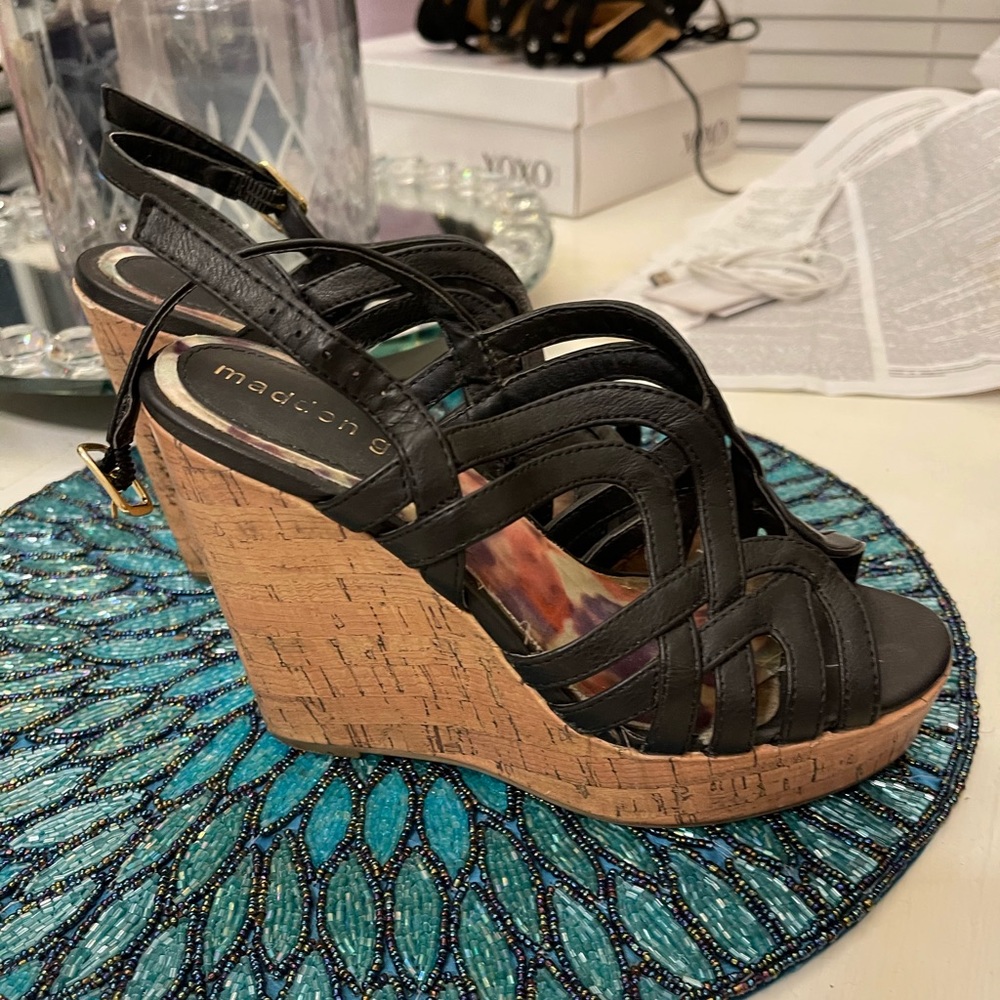 Madden Girl wedges size 6